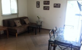 Apartment for rent in Rabbi Akiva St